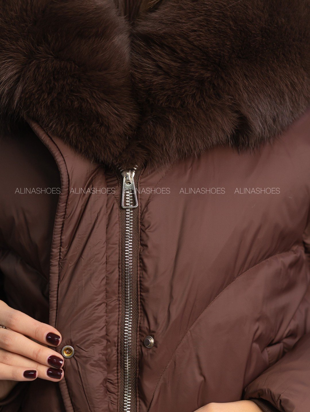 Пуховик alinashoes коричневый купить,NaN