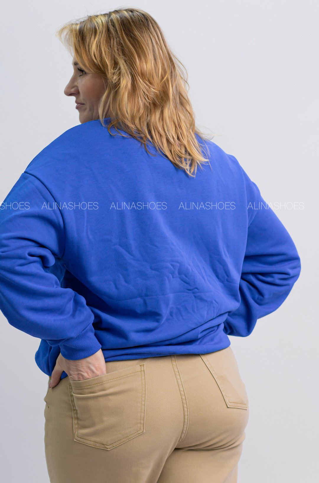 Свитшот alinashoes без принта синий 3XL купить,NaN