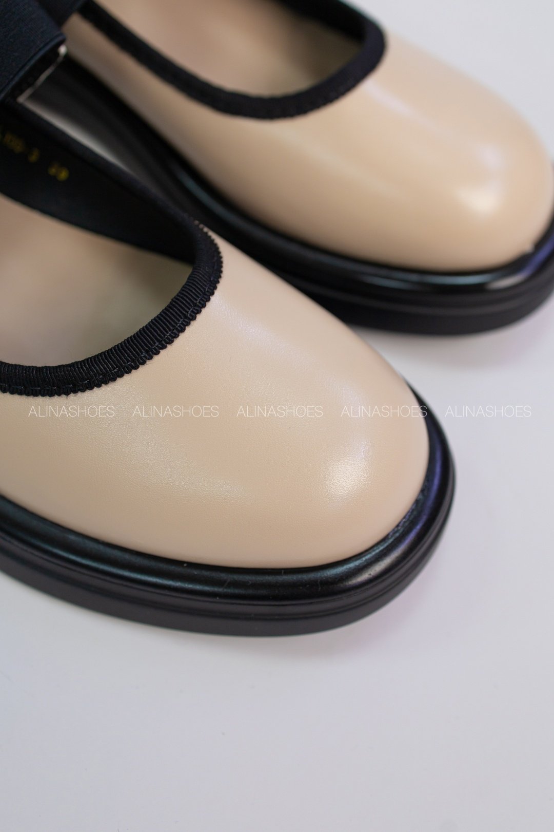 Лоферы alinashoes brown 36 купить,NaN