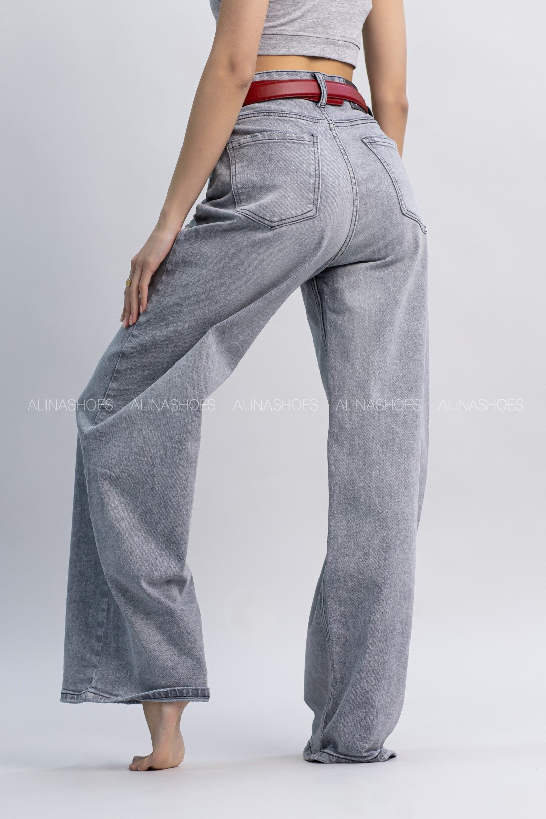 Джинсы прямые alinashoes серый купить,NaN
