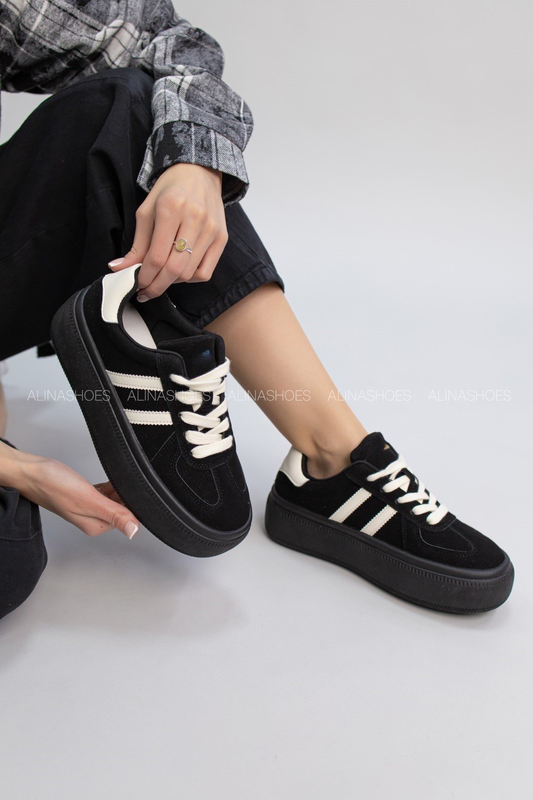 Кроссовки alinashoes черный купить,NaN