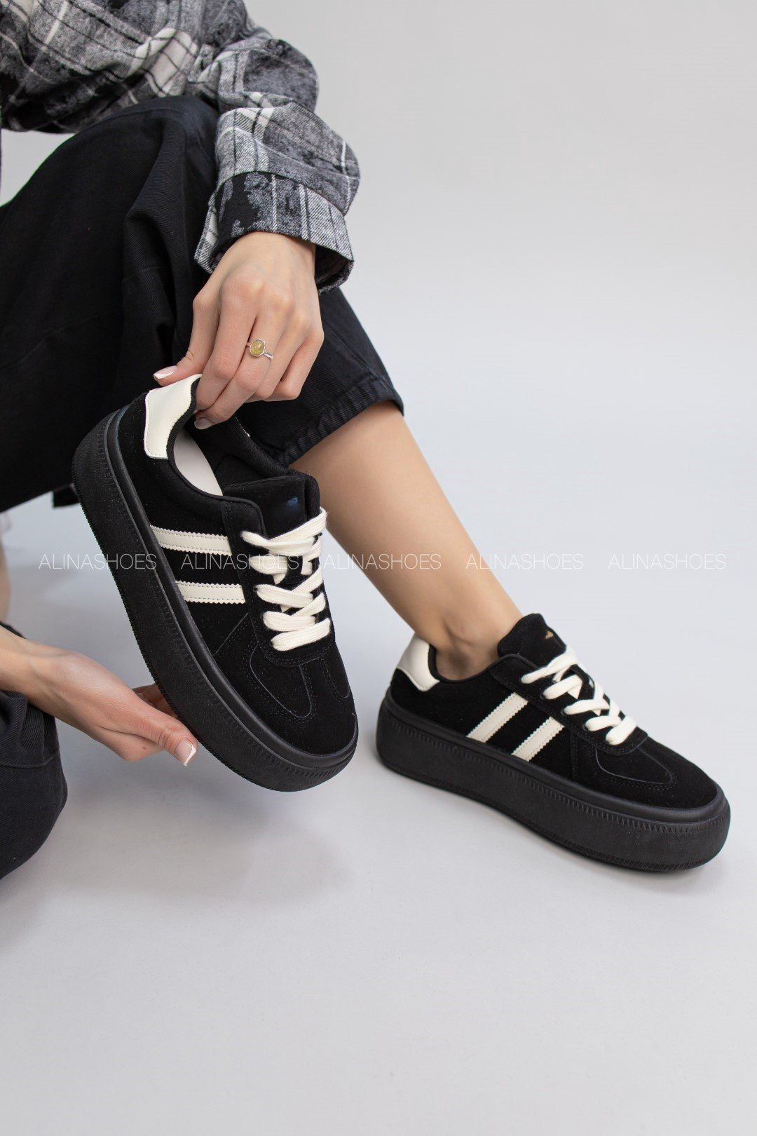 Кроссовки alinashoes черный купить,NaN