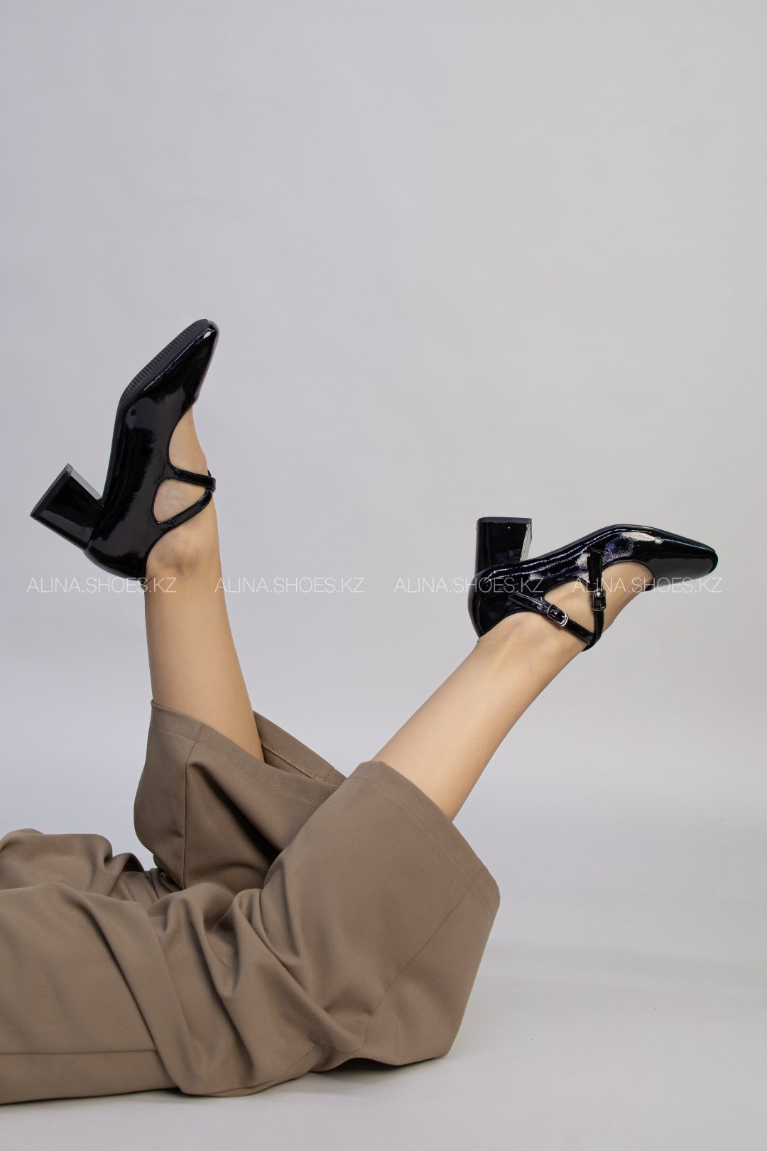 Туфли alinashoes black 40 купить,NaN