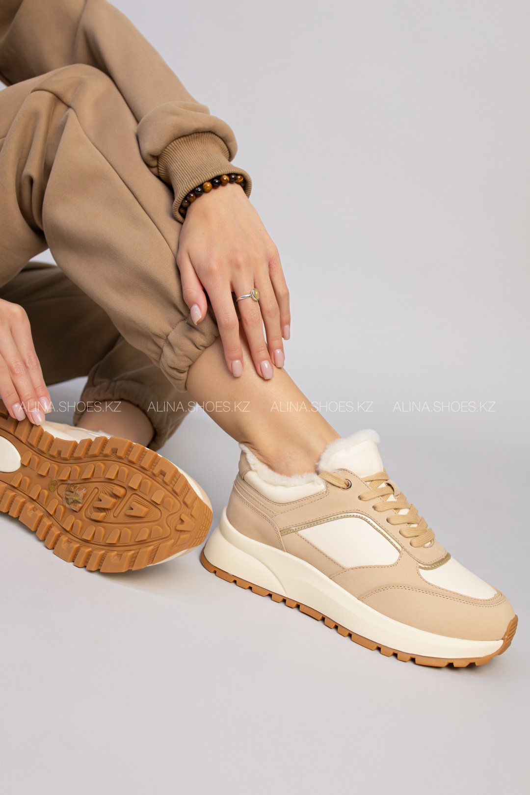 Кроссовки alinashoes бежевый купить,NaN