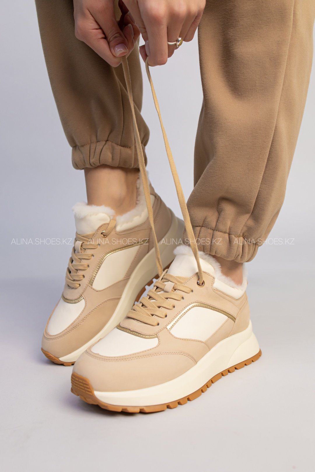 Кроссовки alinashoes бежевый купить,NaN