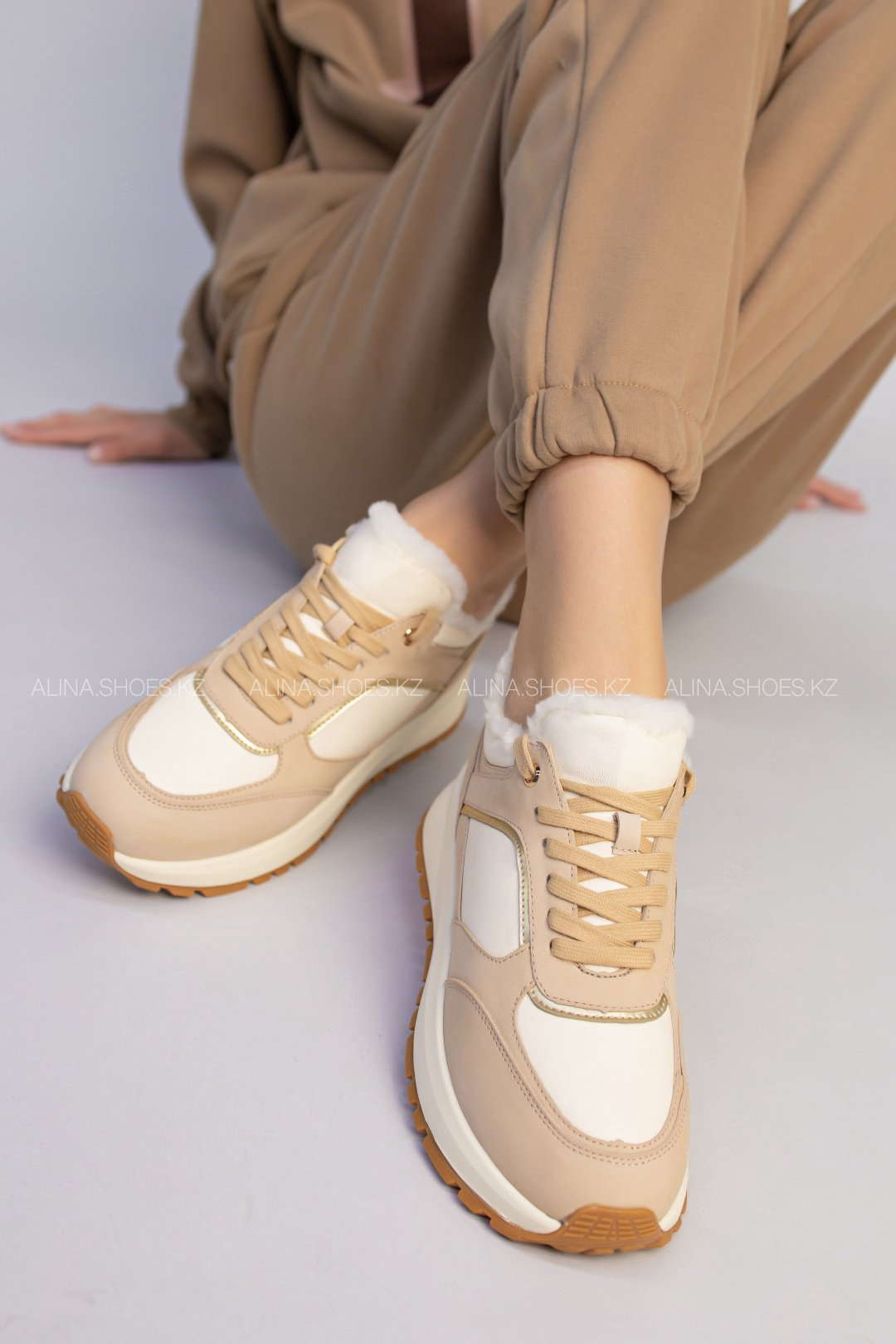 Кроссовки alinashoes бежевый купить,NaN