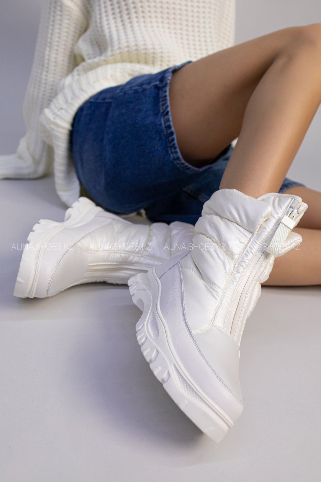 Дутики alinashoes белый купить,NaN