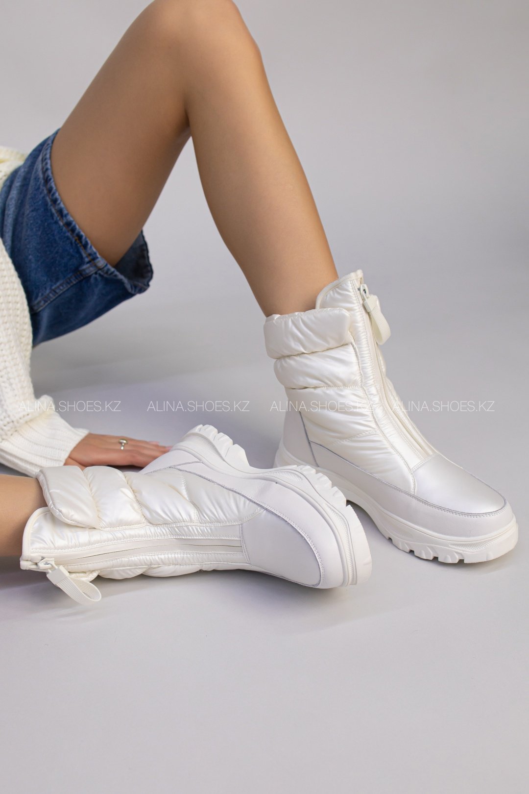 Дутики alinashoes белый купить,NaN