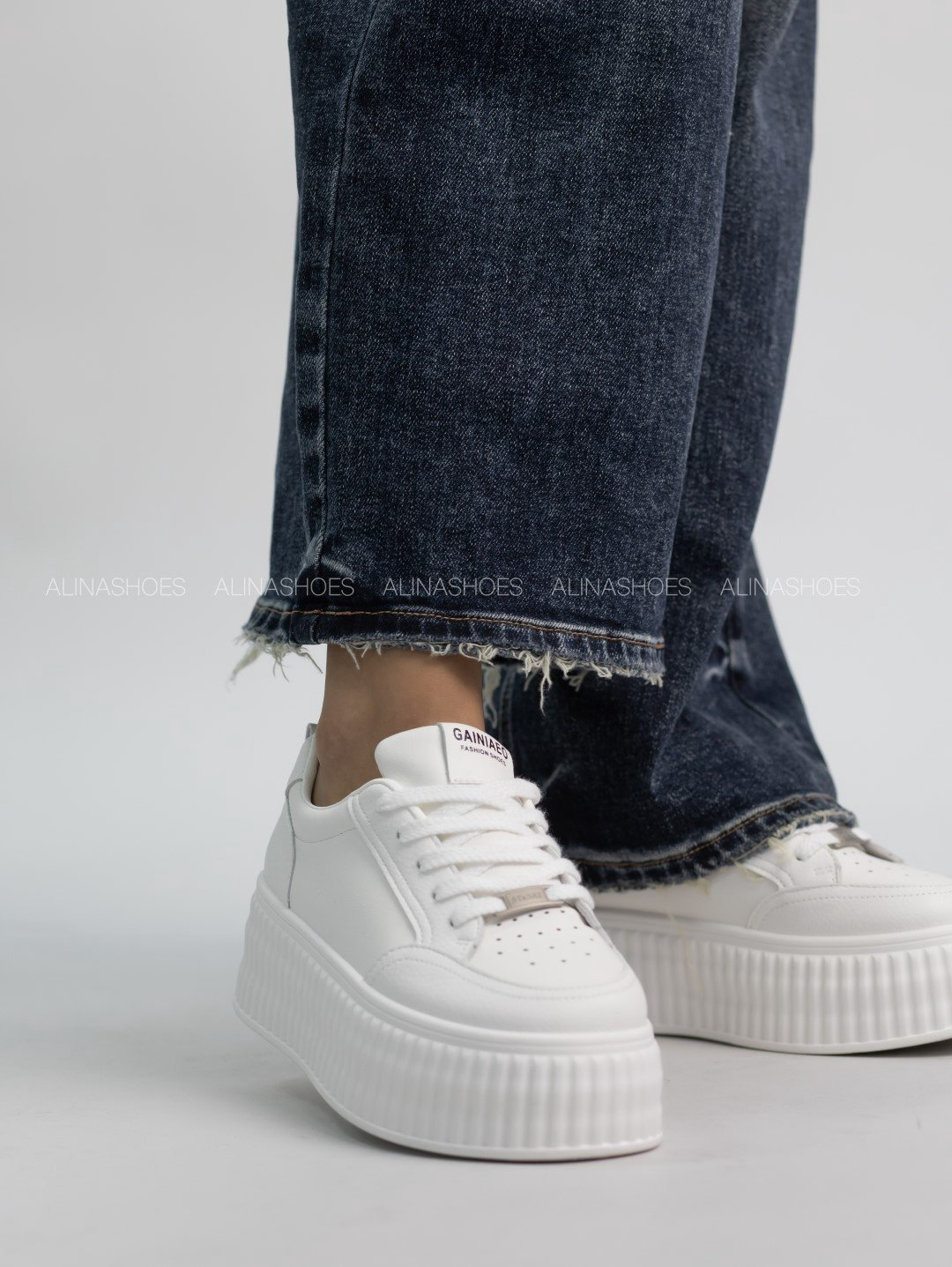 Джинсы прямые alinashoes синий купить,NaN