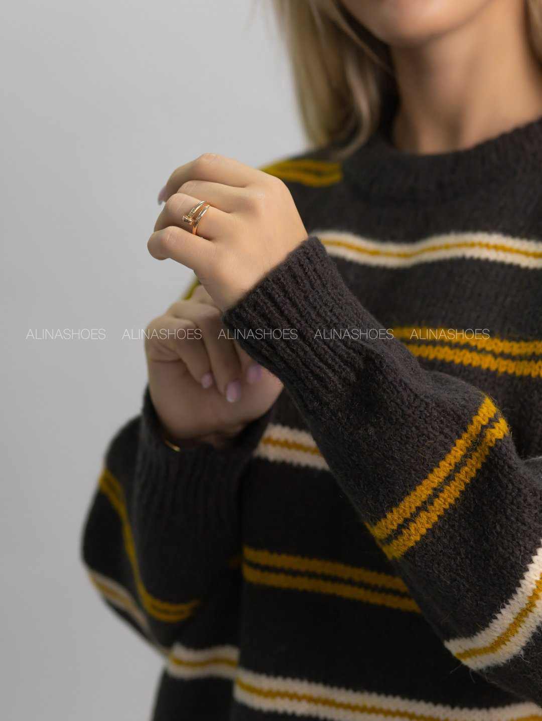 Джемпер alinashoes графит купить,NaN