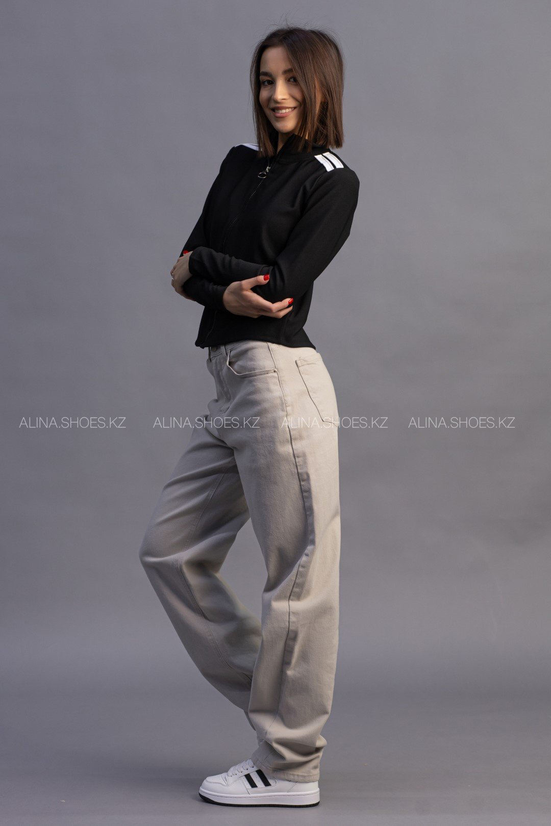 Олимпийка alinashoes черная L купить,NaN