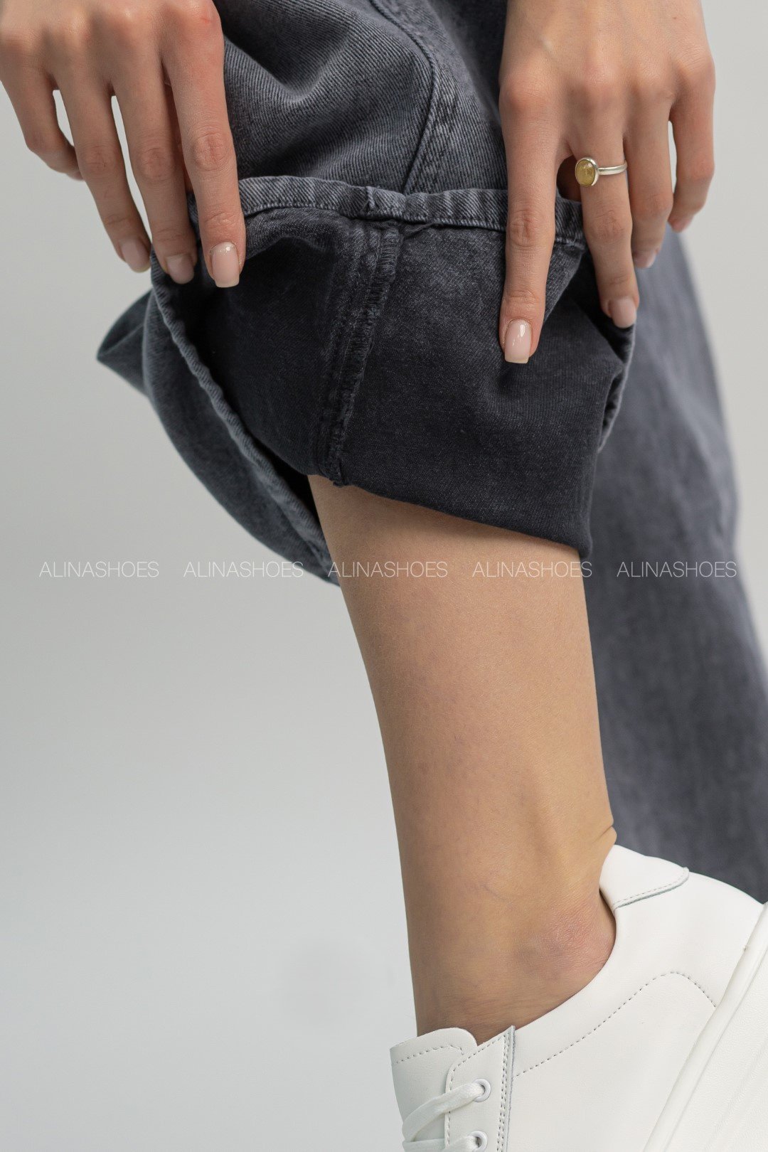 Джинсы прямые alinashoes графит купить,NaN