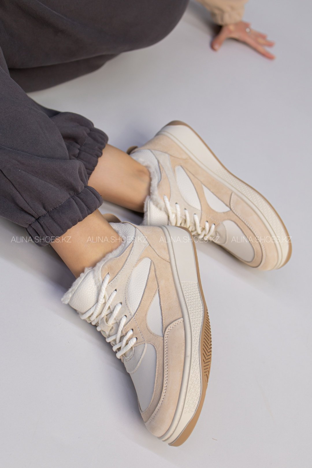 Кроссовки alinashoes бежевый купить,NaN