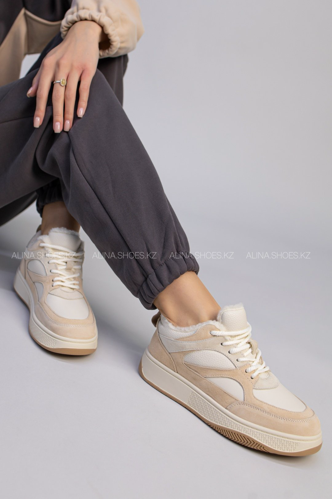 Кроссовки alinashoes бежевый купить,NaN