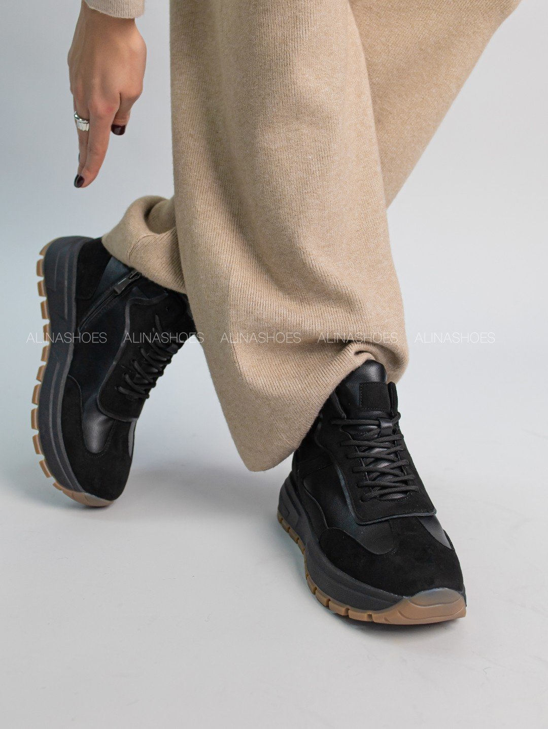 Кроссовки alinashoes черный купить,NaN