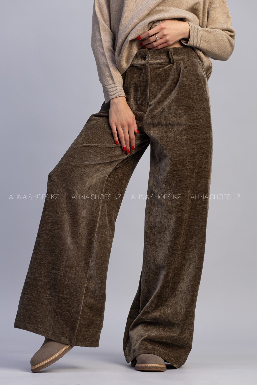 Повседневные брюки alinashoes хаки купить,NaN