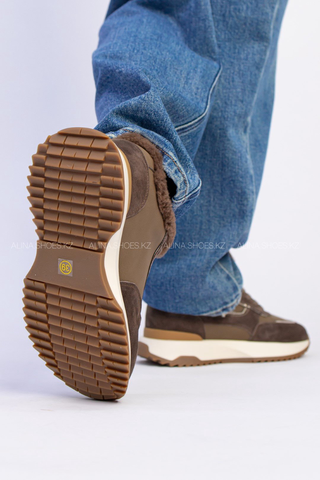 Кроссовки alinashoes коричневый купить,NaN