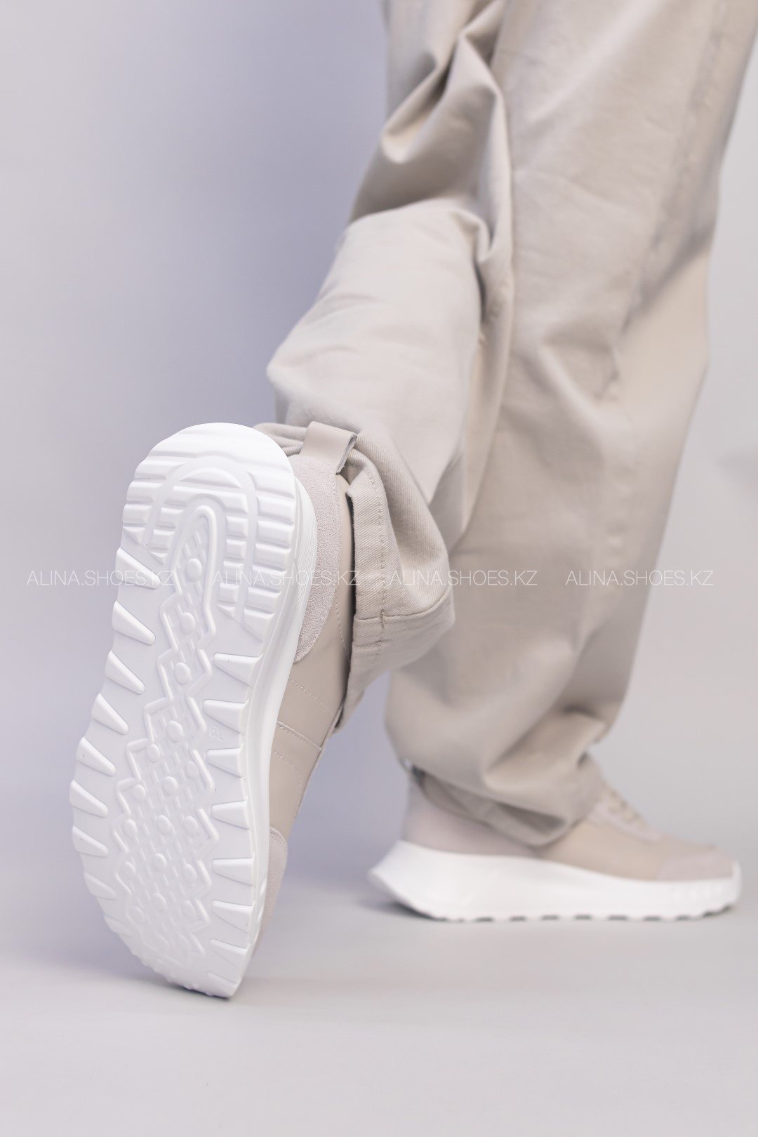Кроссовки alinashoes серый купить,NaN
