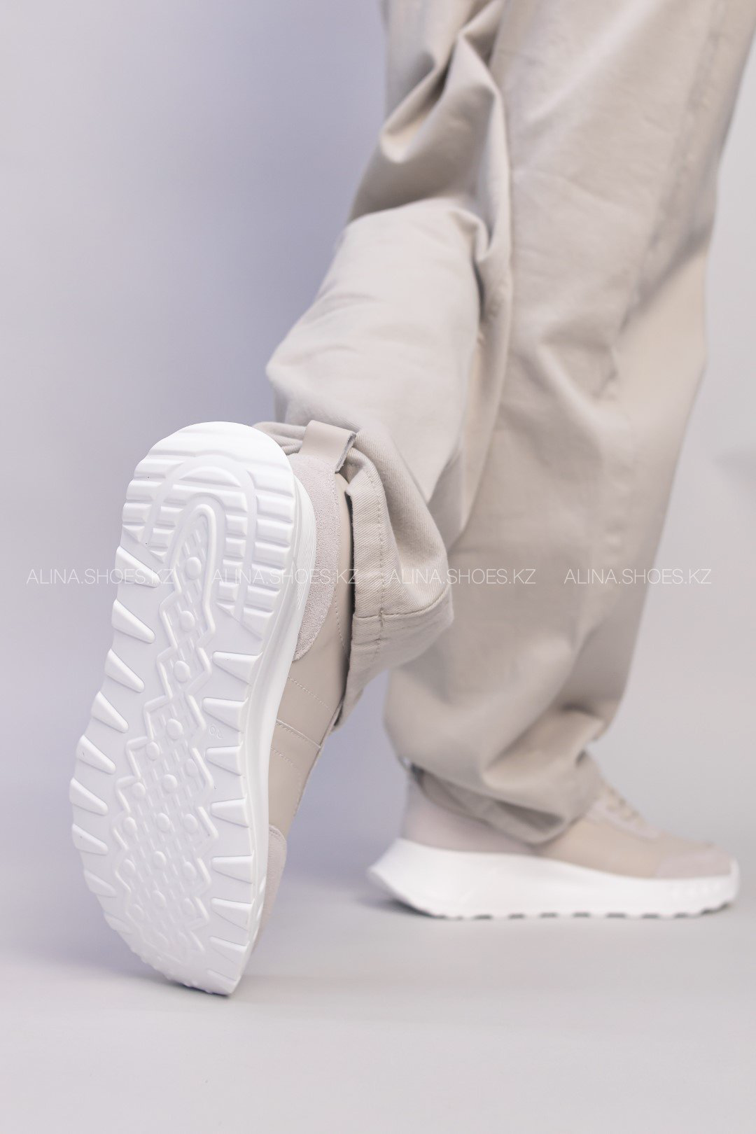 Кроссовки alinashoes серый купить,NaN