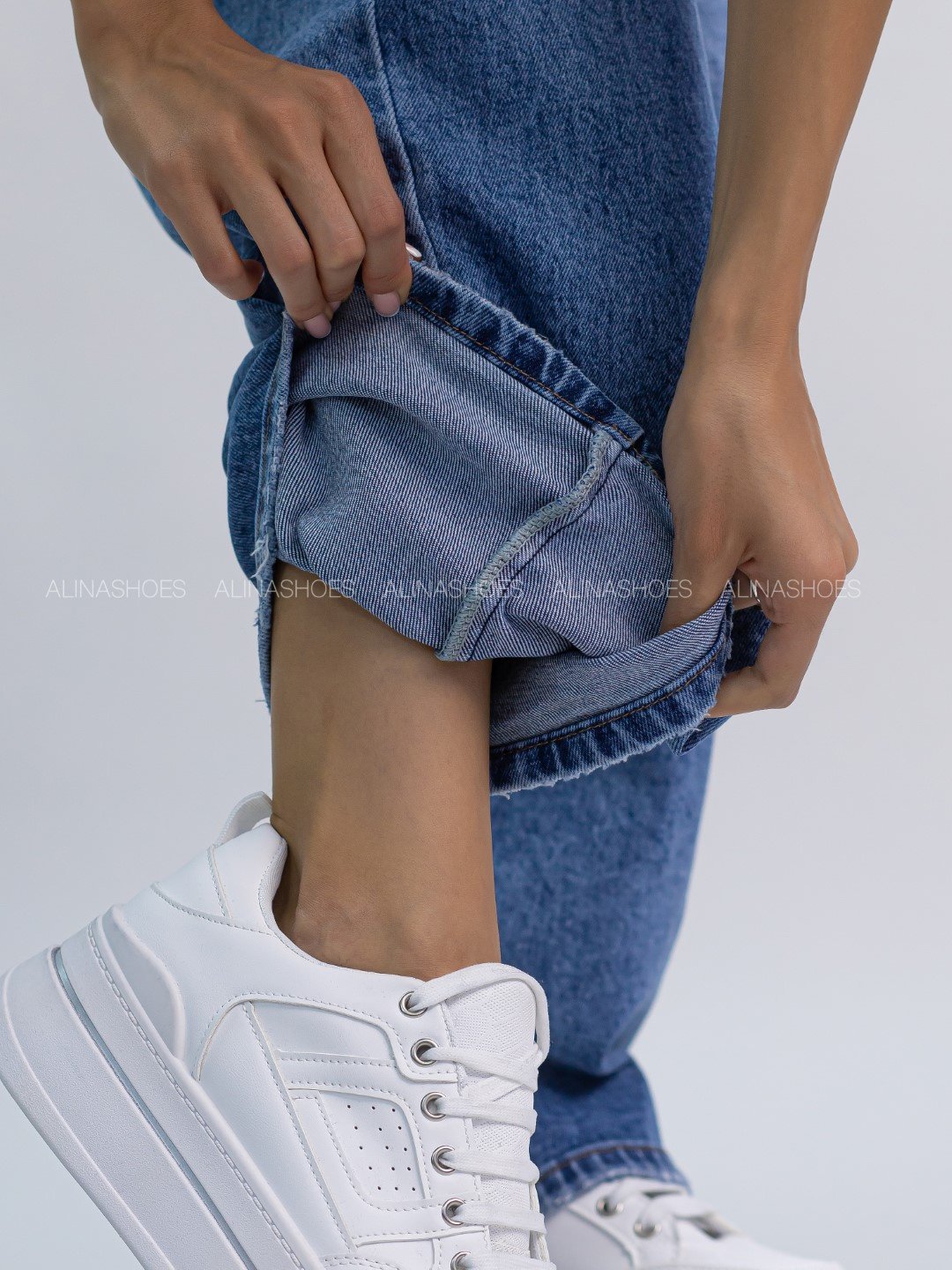 Джинсы багги alinashoes голубой купить,NaN