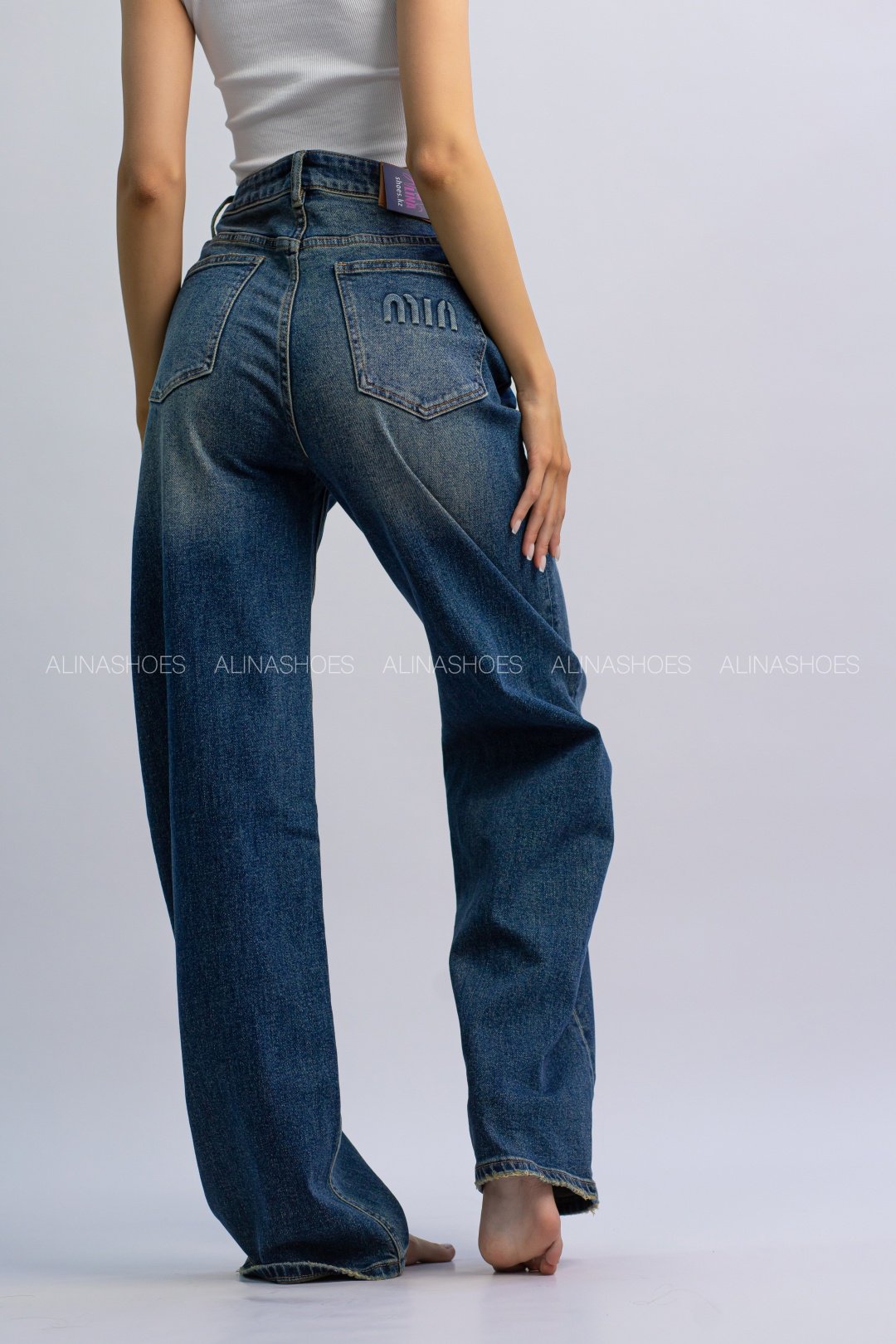 Джинсы прямые alinashoes синий купить,NaN