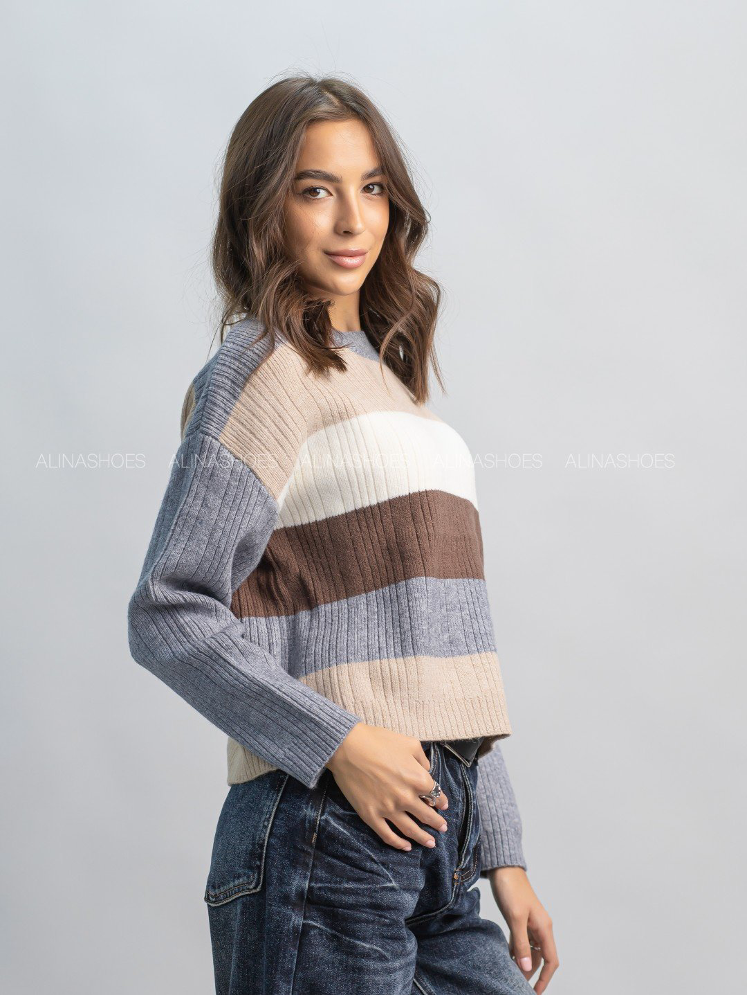 Джемпер alinashoes бежевый купить,NaN
