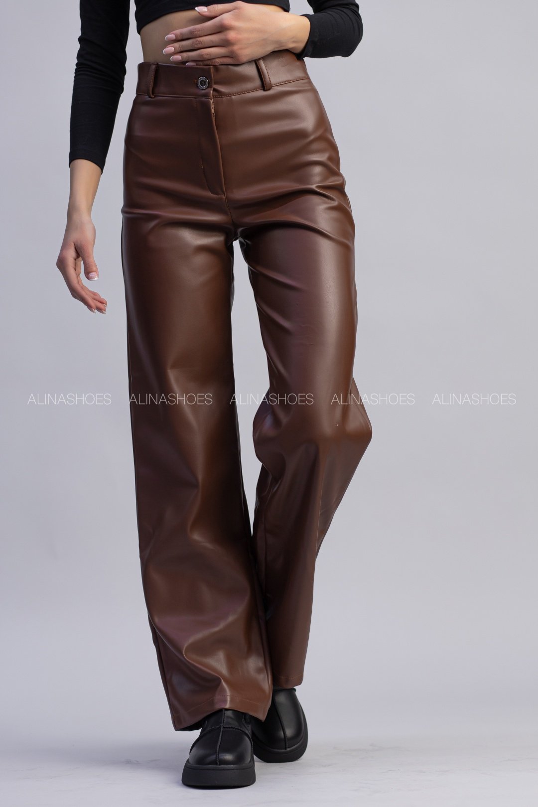 Кожаные брюки alinashoes коричневый купить,NaN