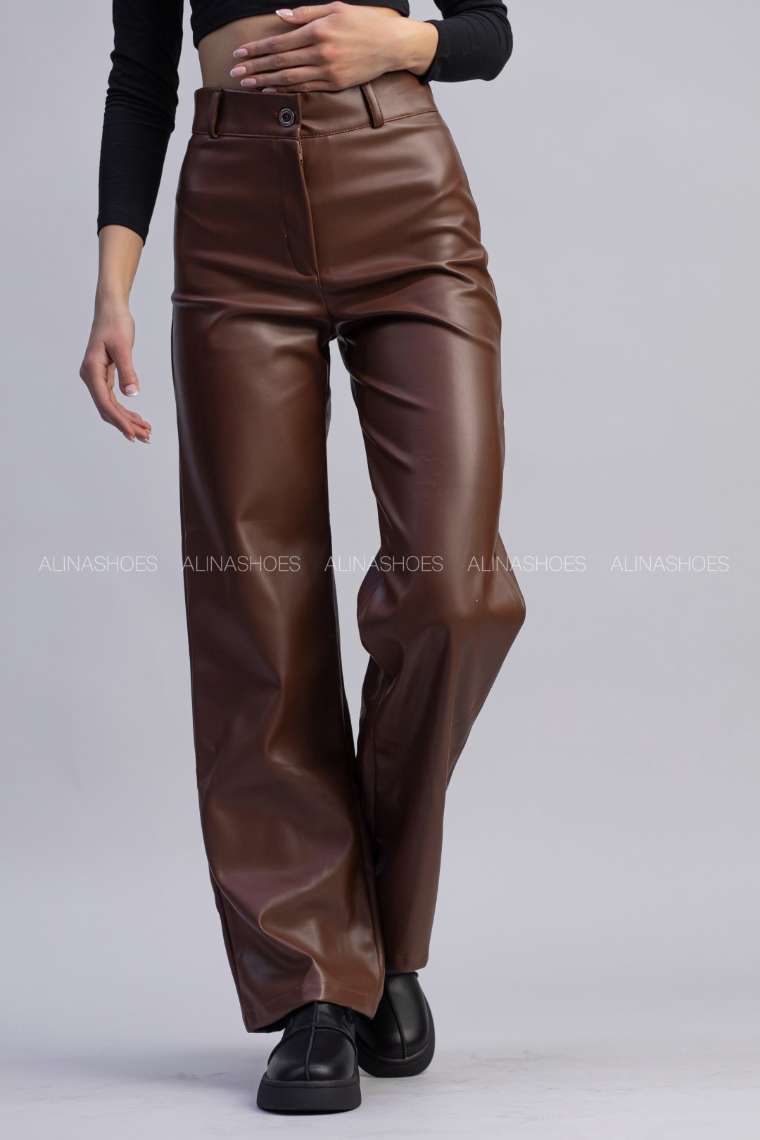 Кожаные брюки alinashoes коричневый купить,NaN