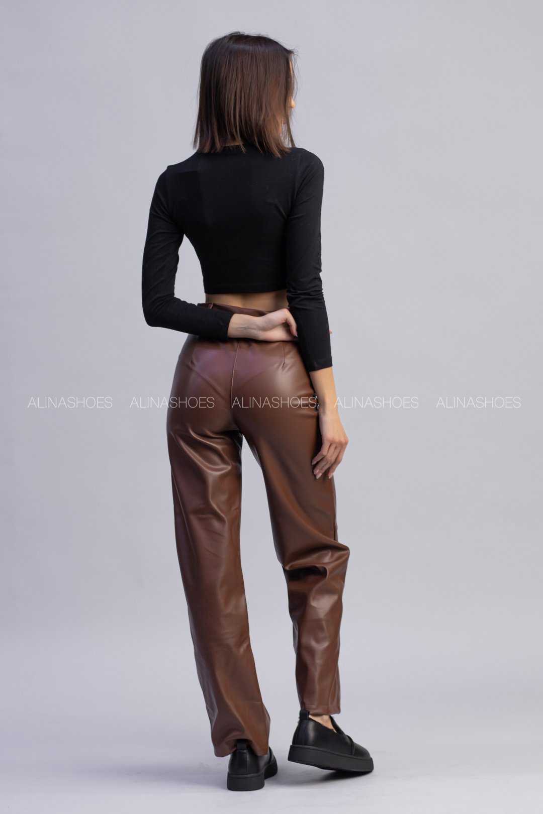 Кожаные брюки alinashoes коричневый купить,NaN