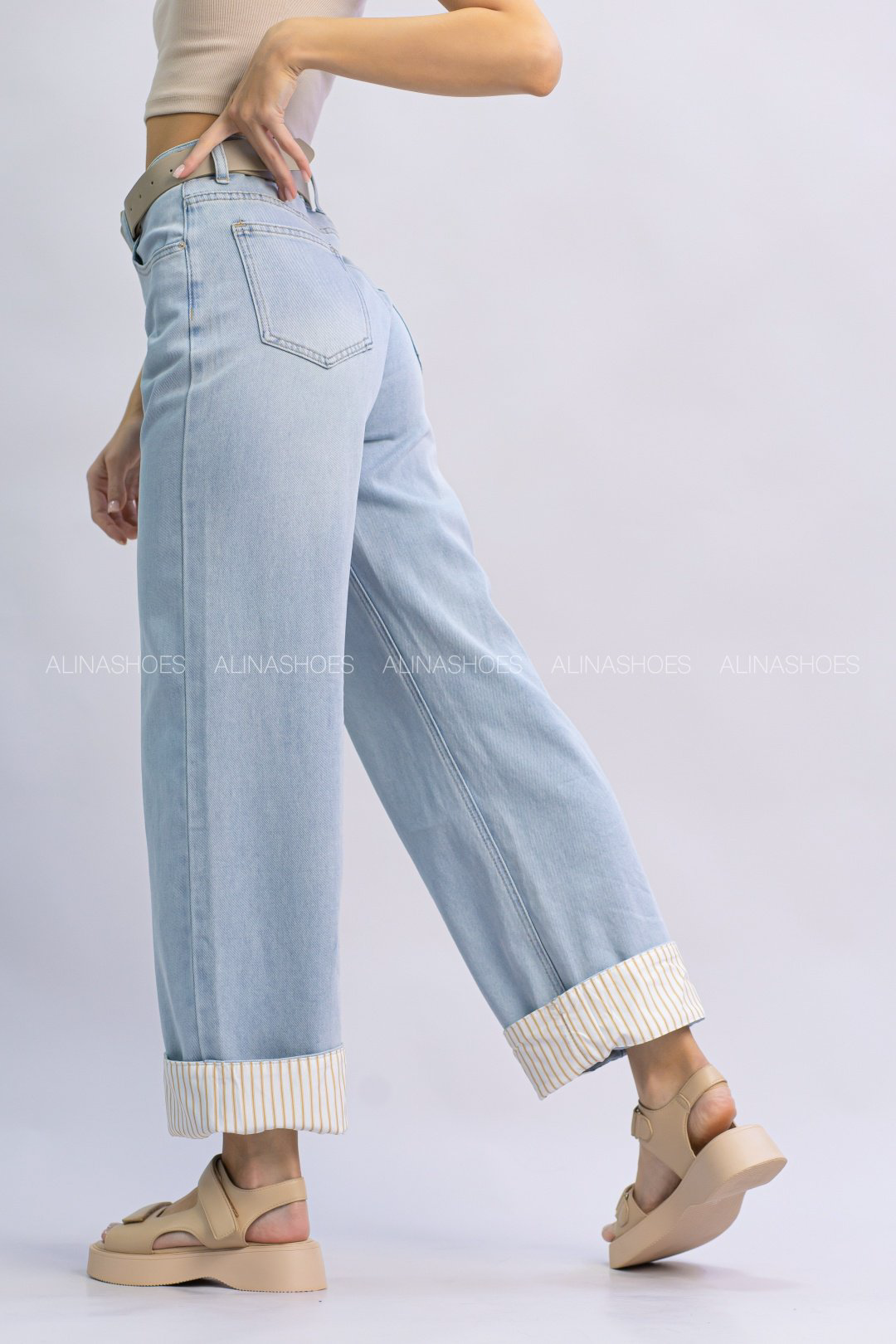 Джинсы прямые alinashoes голубой купить,NaN