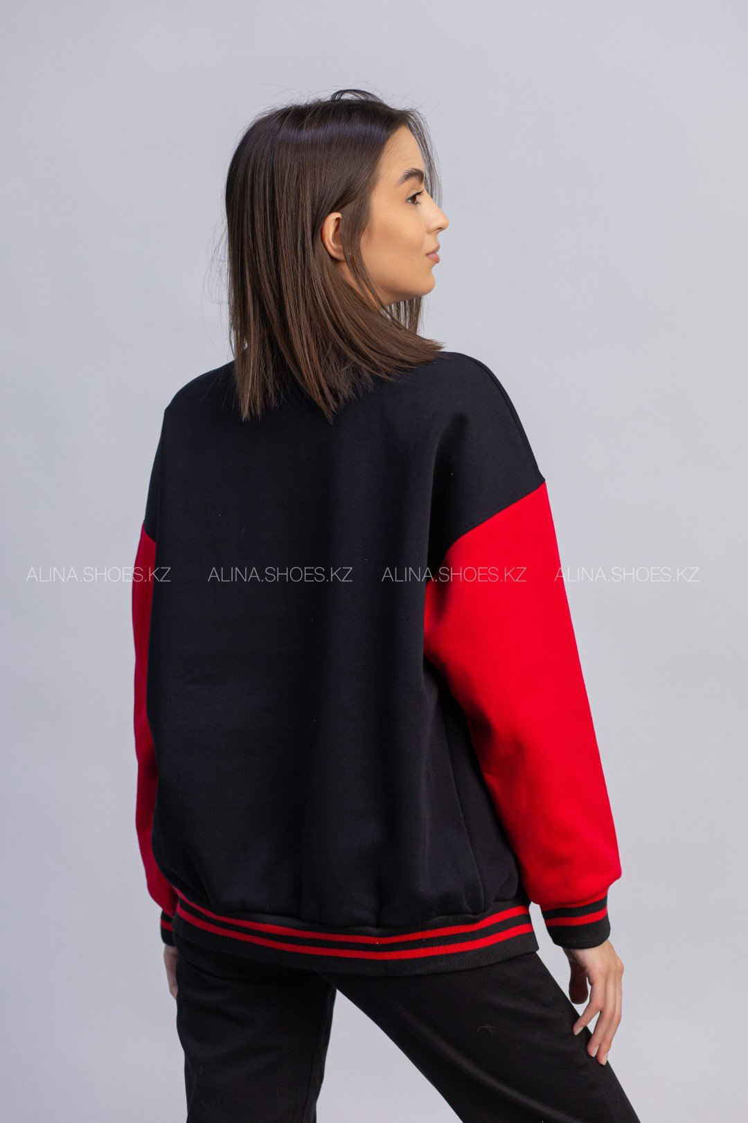 Бомбер alinashoes черный купить,NaN