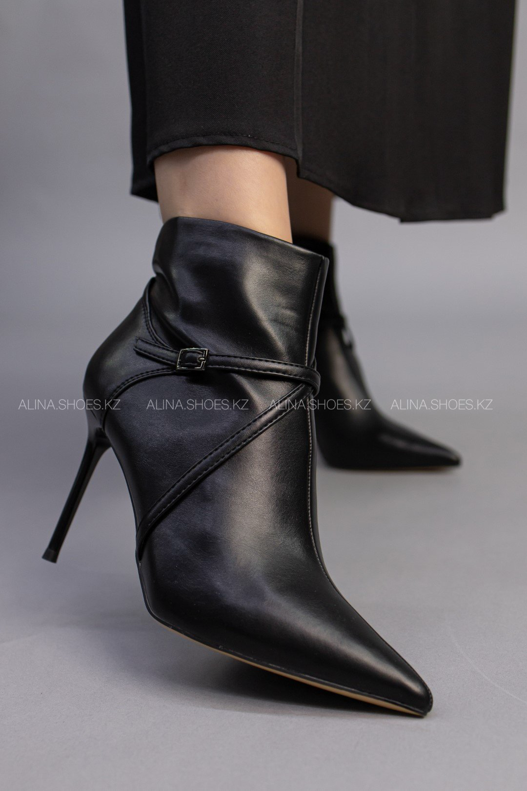 Ботильоны alinashoes black 38 купить,NaN