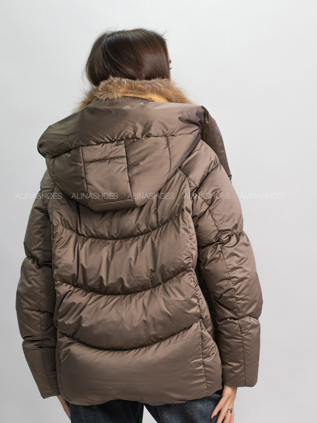 Пуховик alinashoes коричневый купить,NaN