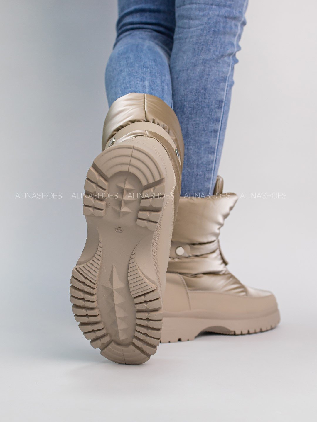 Дутики alinashoes бежевый купить,NaN