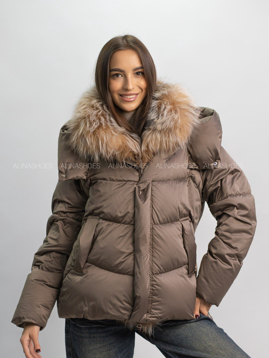 Пуховик alinashoes коричневый купить,NaN