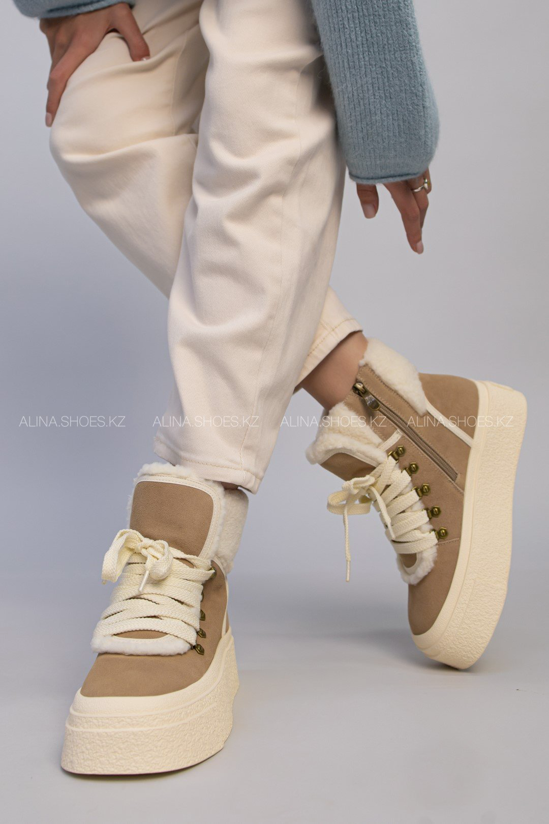 Ботинки alinashoes beige 40 купить,NaN