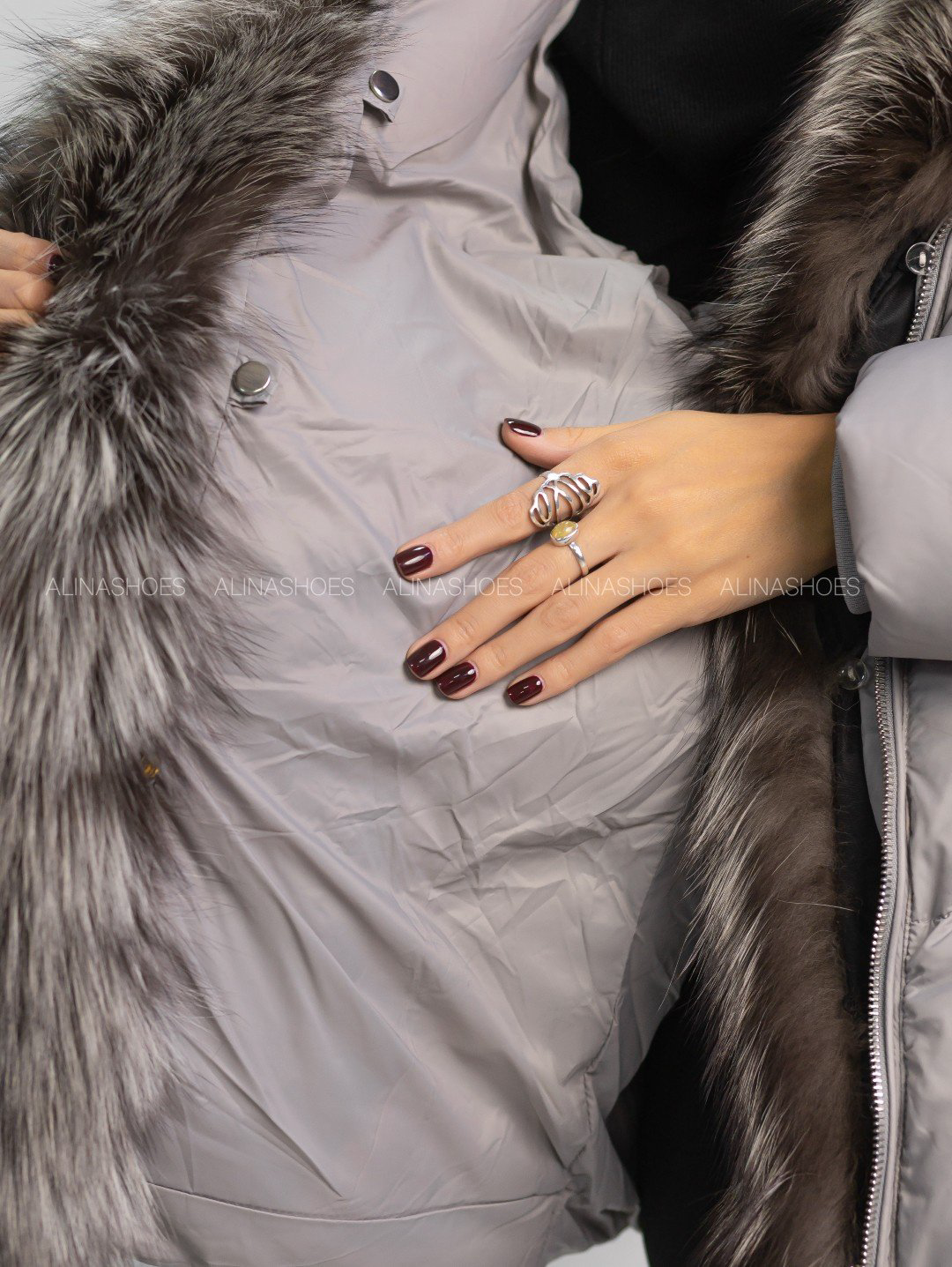 Пуховик alinashoes серый купить,NaN