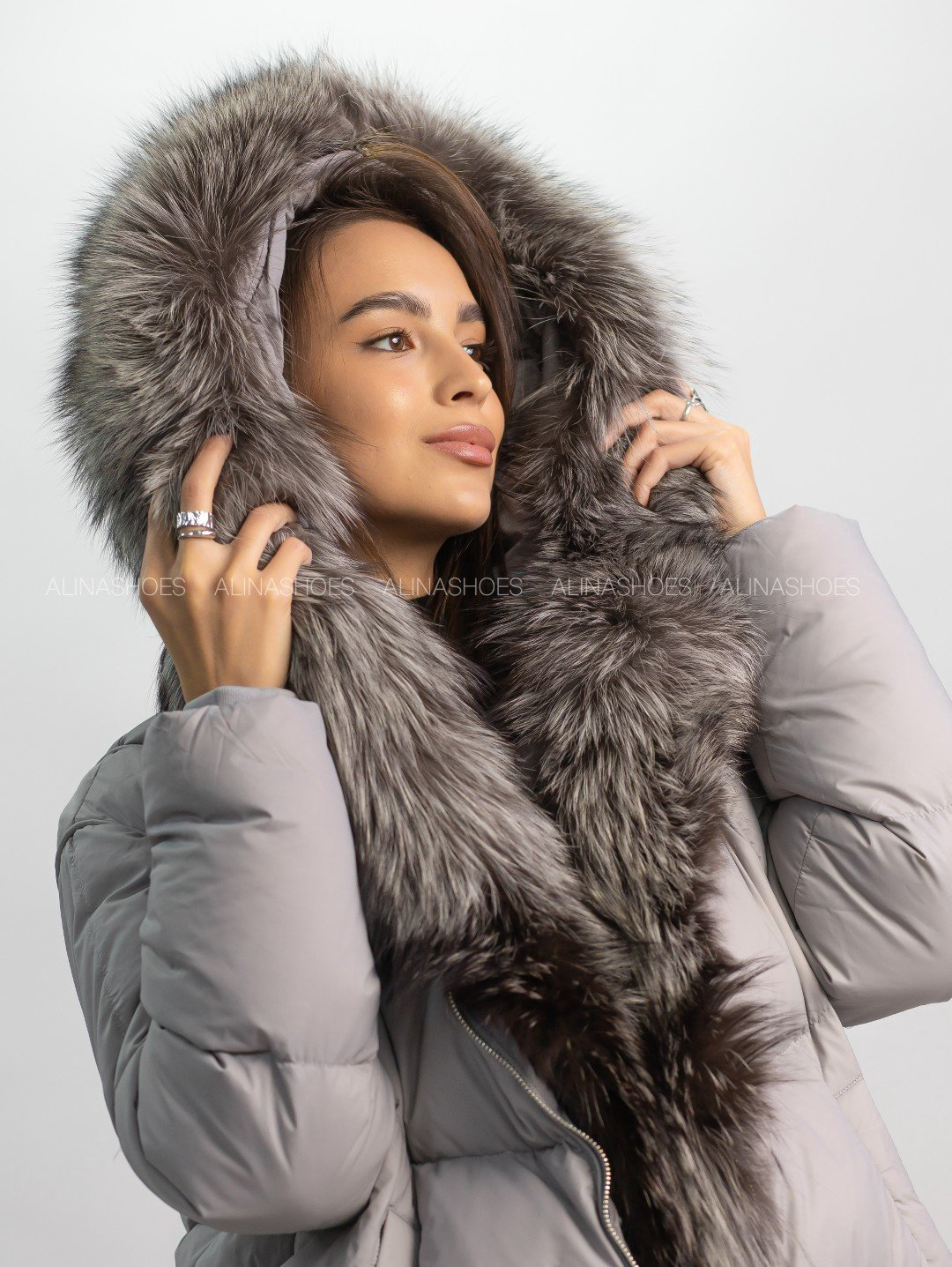 Пуховик alinashoes серый купить,NaN