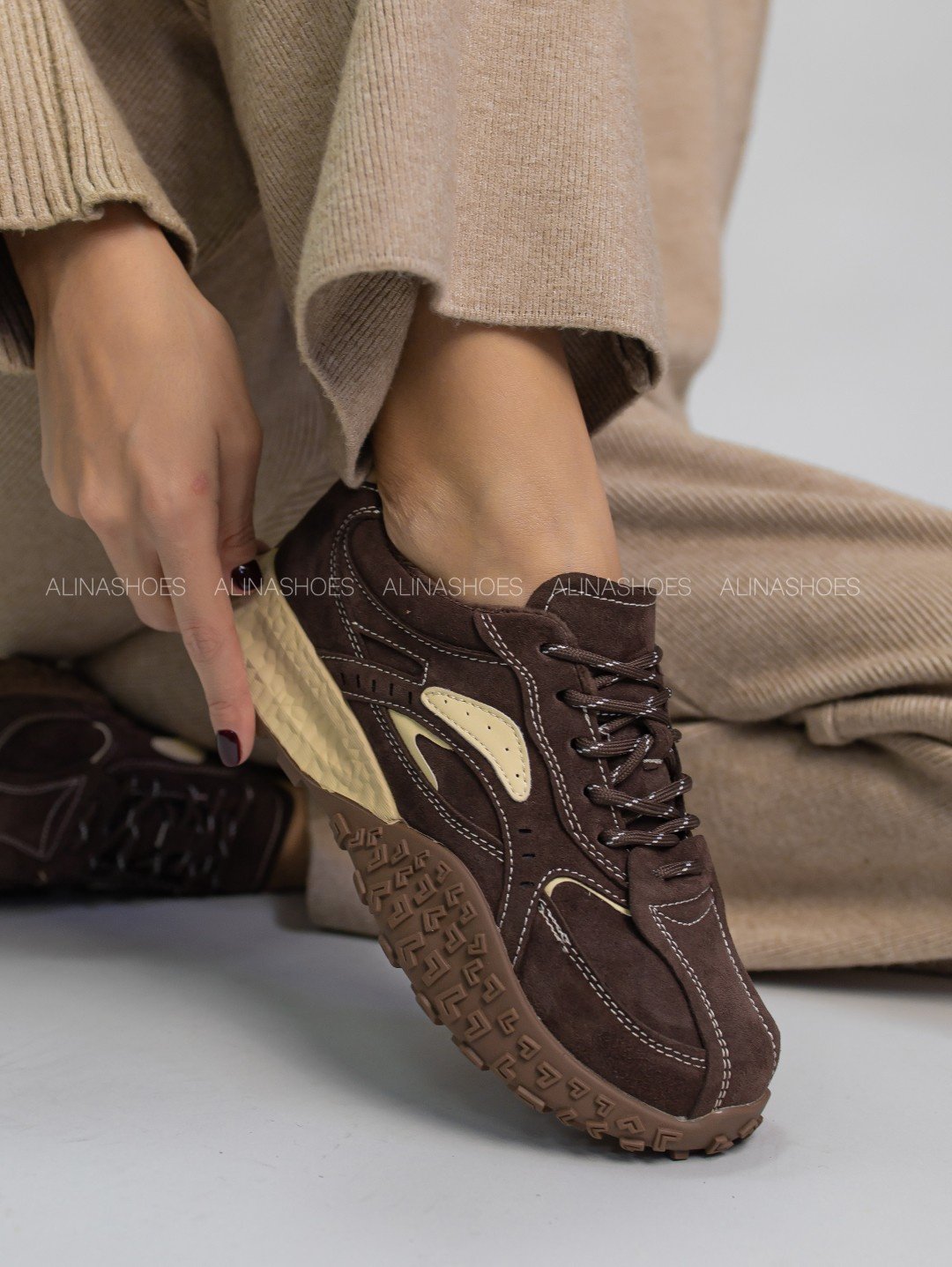 Кроссовки alinashoes коричневый купить,NaN