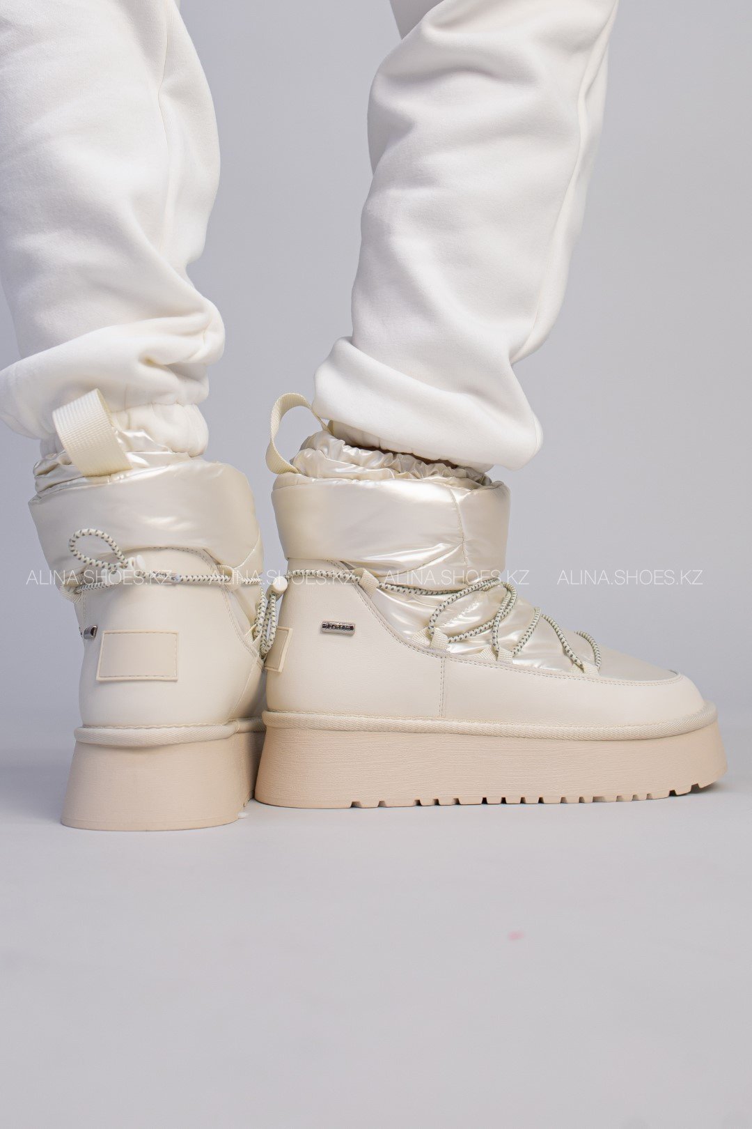 Дутики alinashoes бежевый купить,NaN