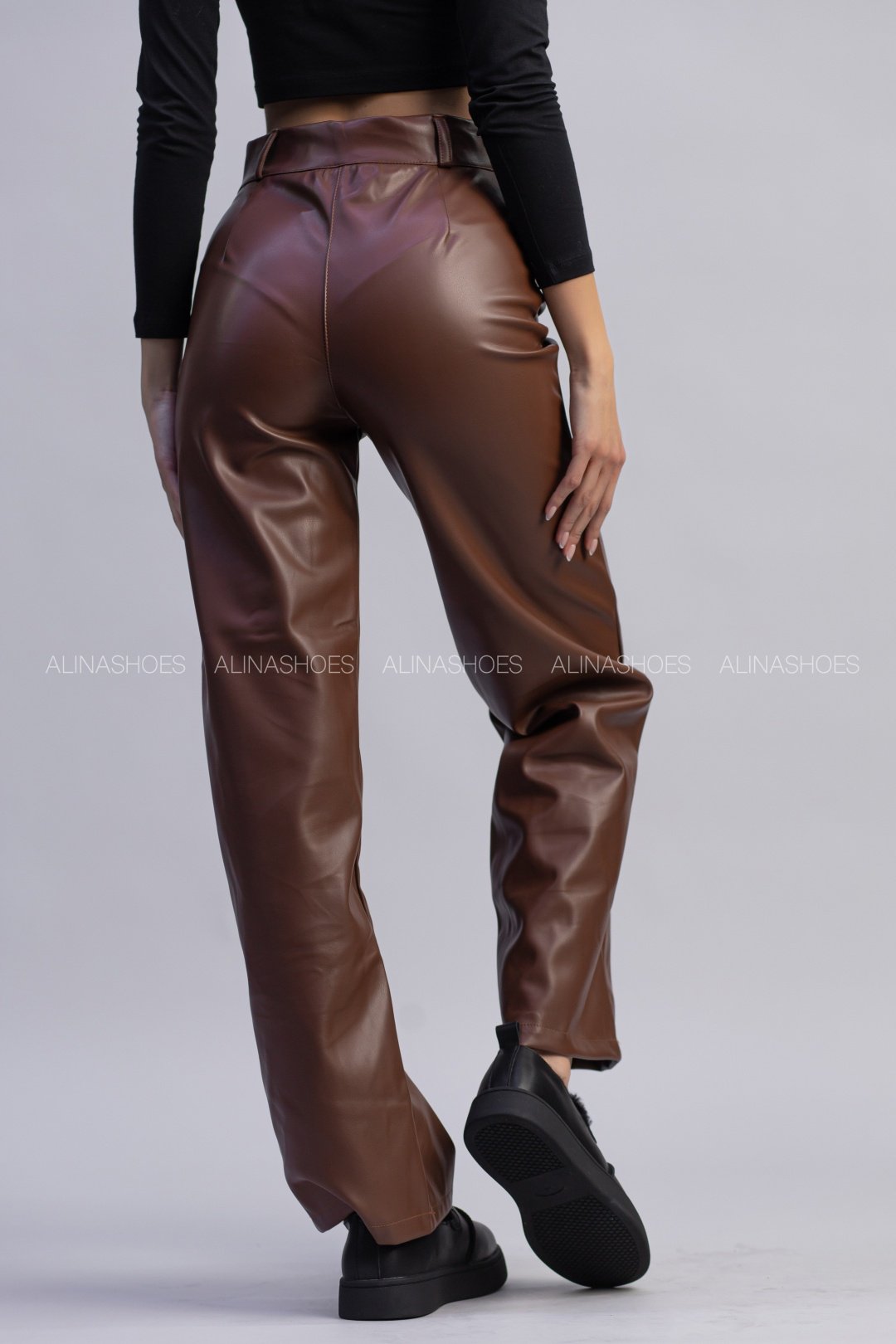 Кожаные брюки alinashoes коричневый купить,NaN