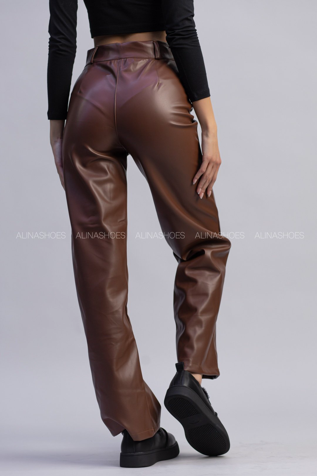 Кожаные брюки alinashoes коричневый купить,NaN