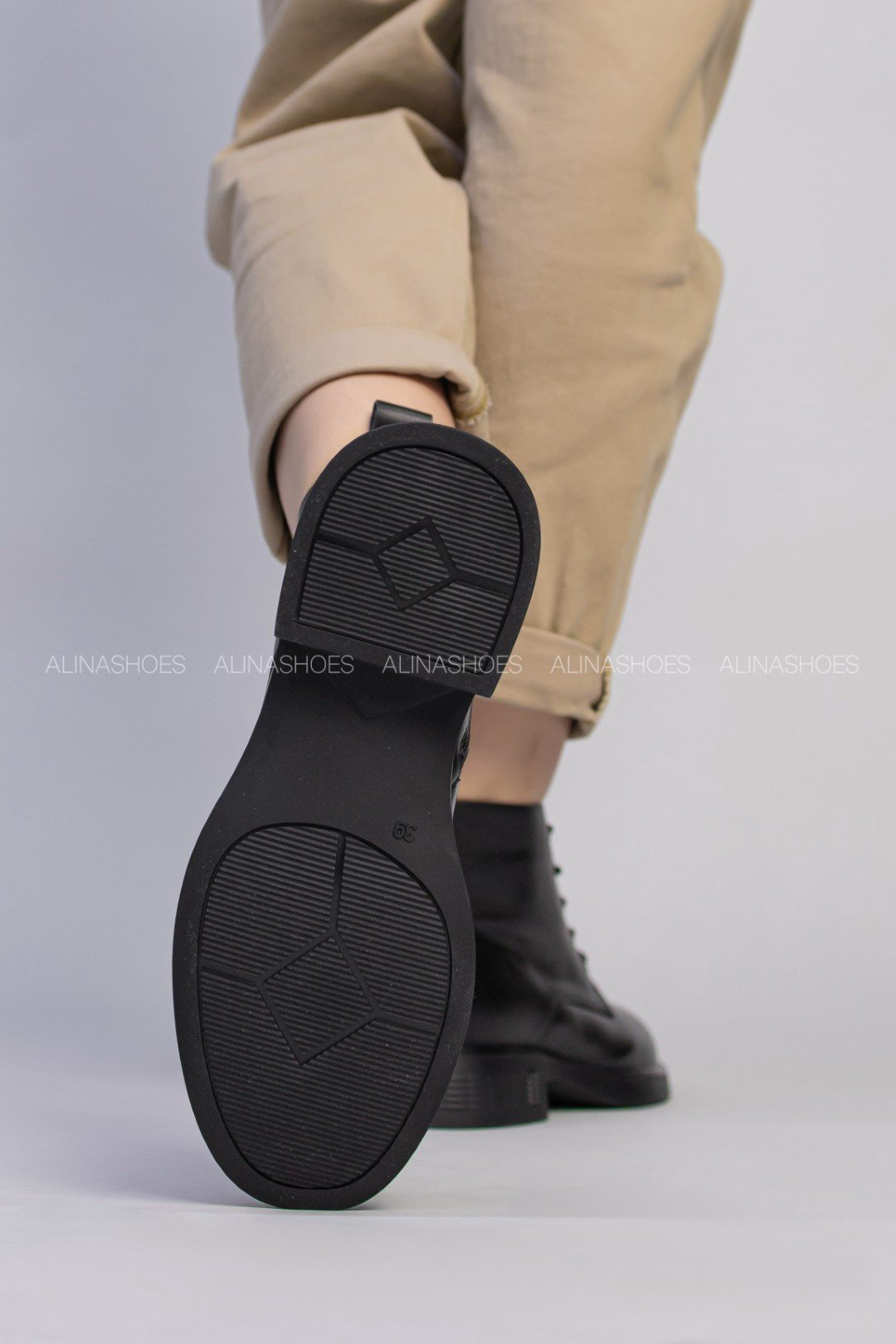 Полуботинки alinashoes черный купить,NaN