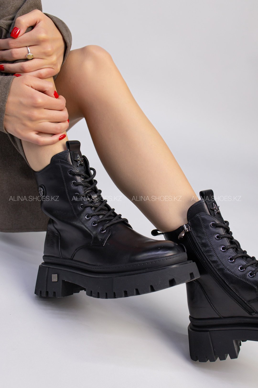 Ботинки alinashoes черный купить,NaN