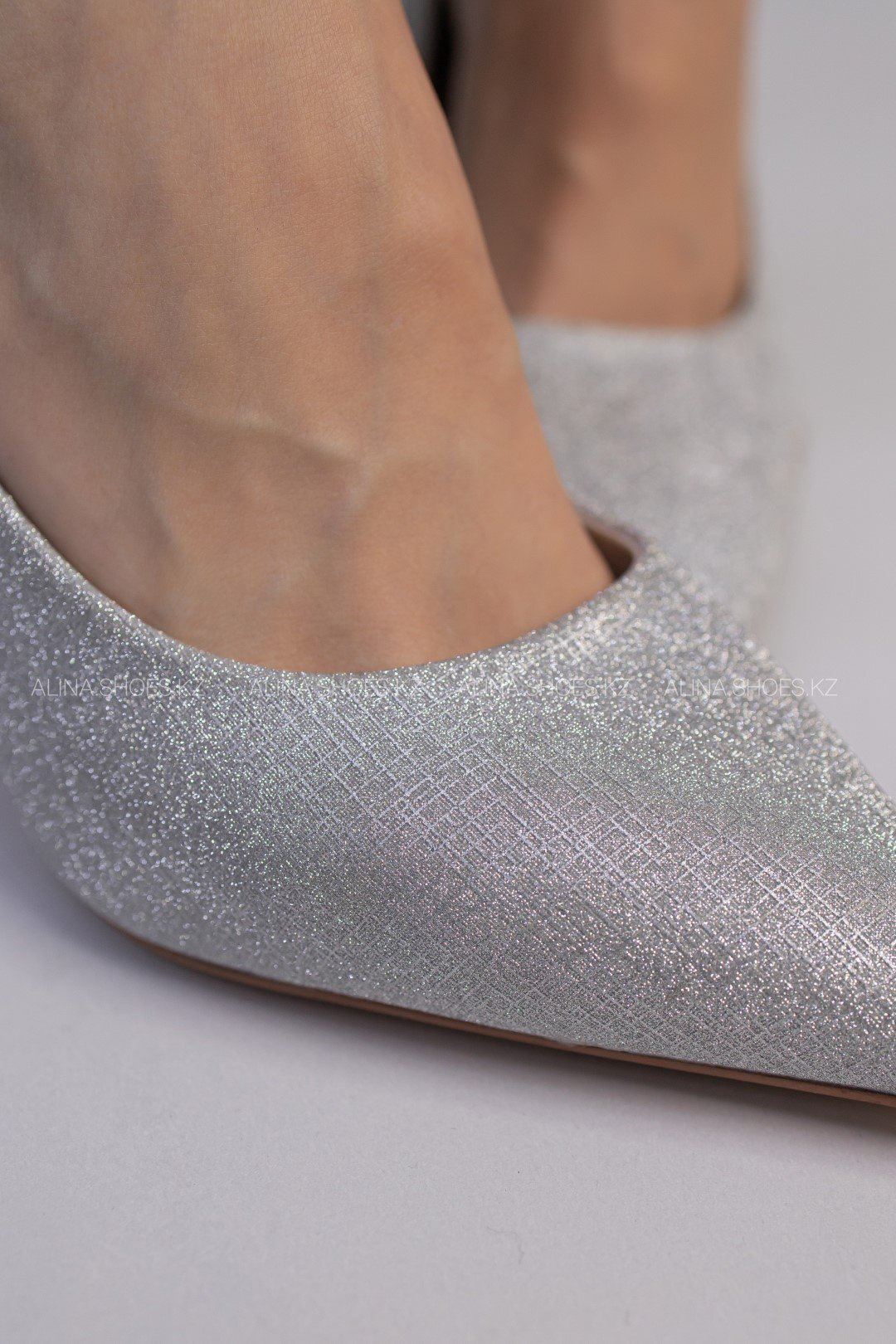 Туфли alinashoes grey 38 купить,NaN