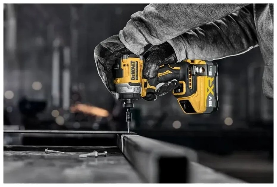 Шуруповерт DeWALT DCF860N-XJ + аккумулятор в подарок 18 B/2.0 Ah DCB183-XJ купить,160730