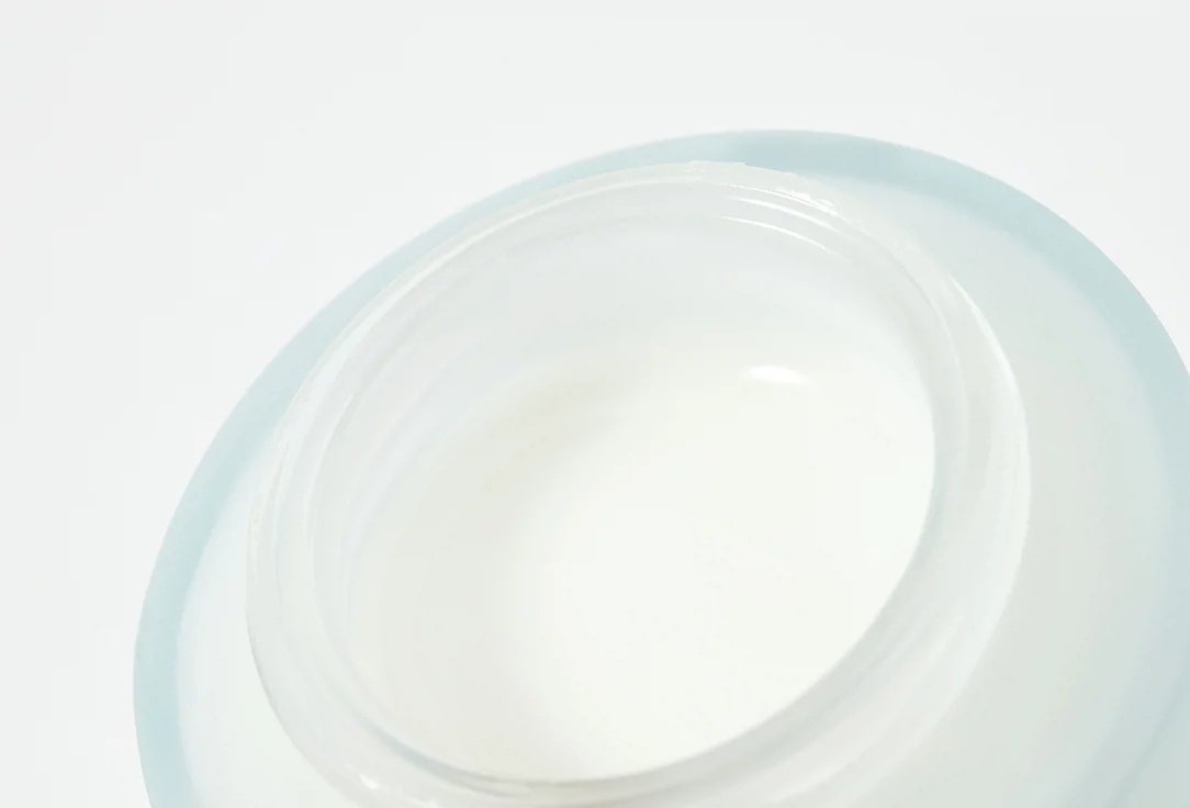 SVR гель Hyalu Biotic Regenerating Plumping Gel для лица 50 мл купить,NaN