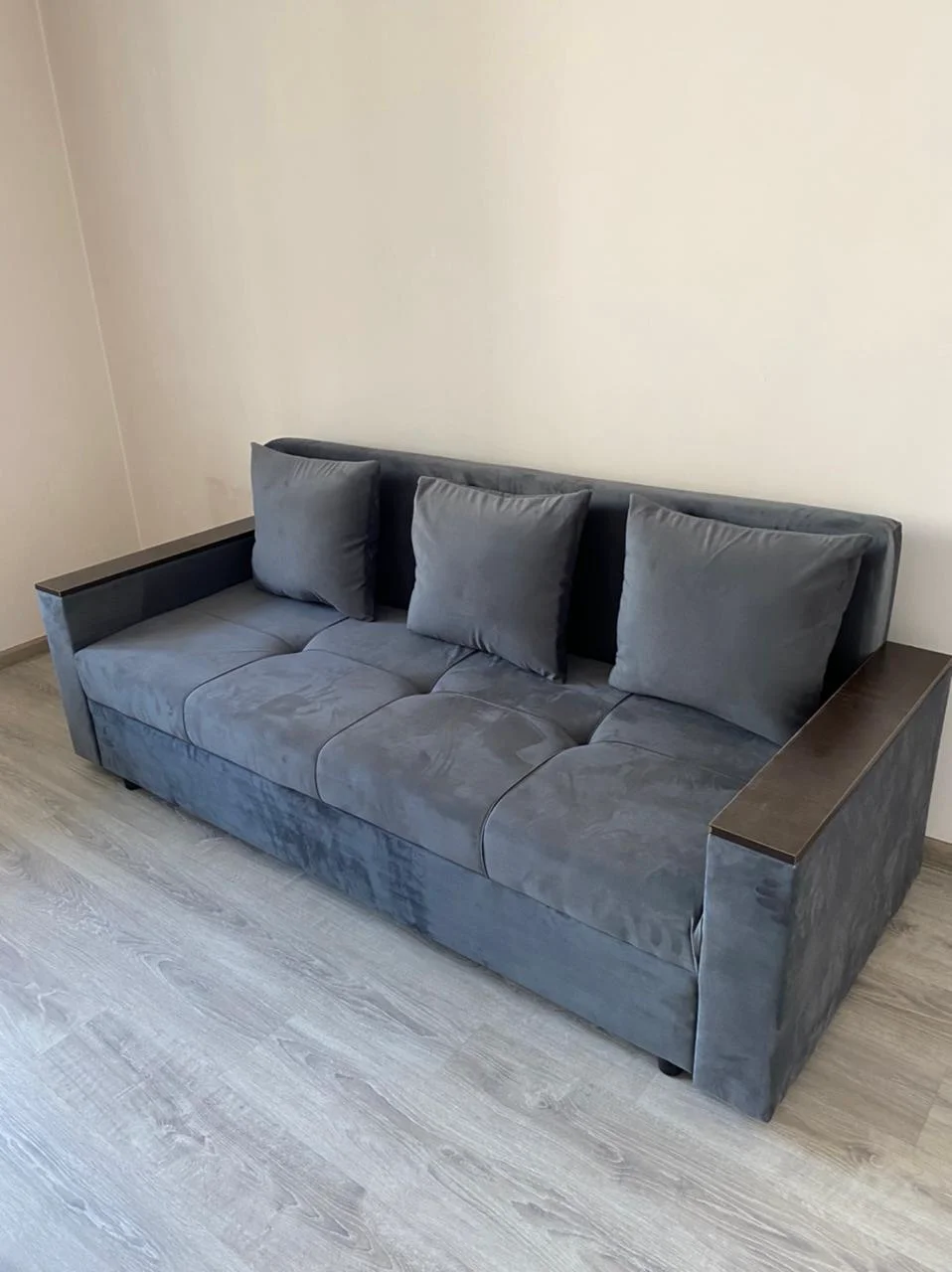 Диван 1mebel 565224 210x70 см светло-серый