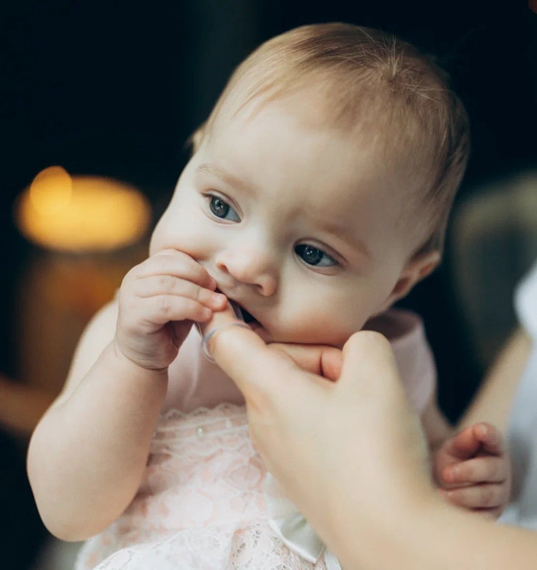 Детская зубная щетка Canpol babies, массажер для десен, силиконовая купить,NaN