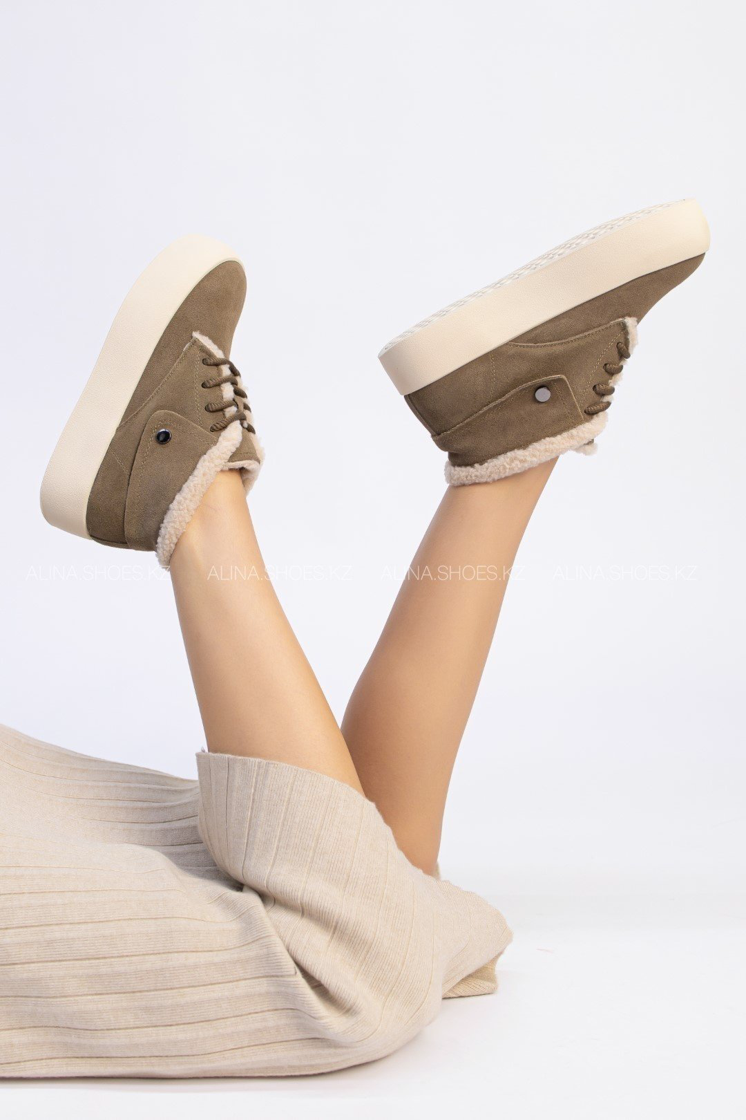Полуботинки alinashoes хаки купить,NaN